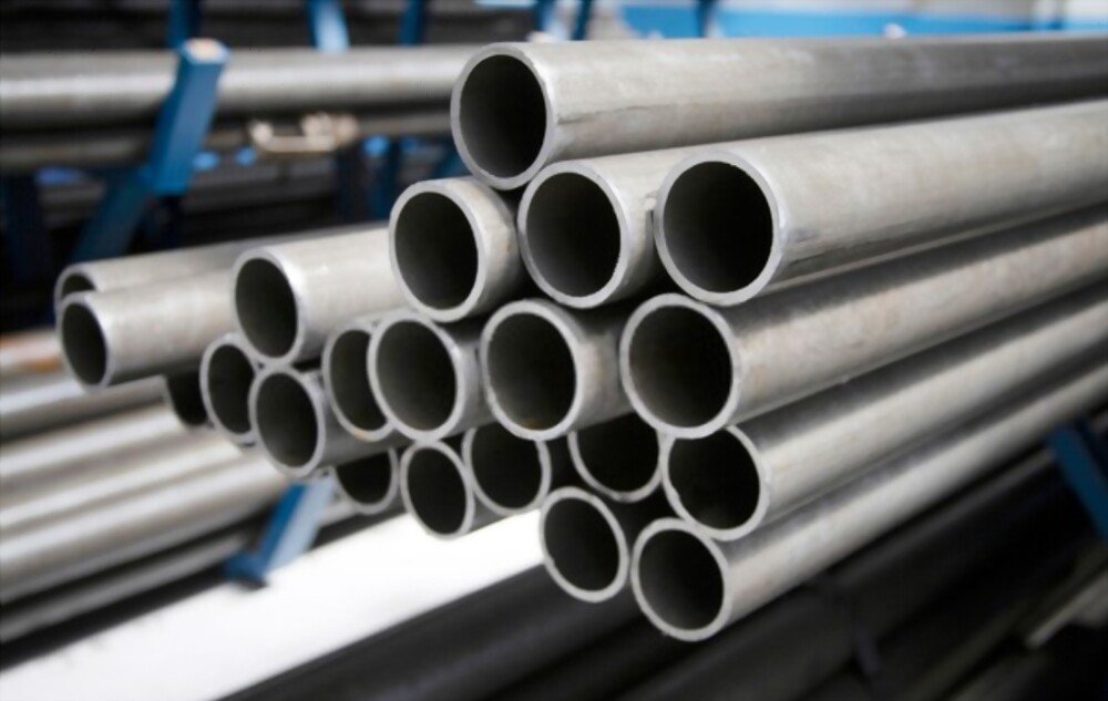 The Pinnacle of Quality: Leading Alloy Steel Pipes Makers
